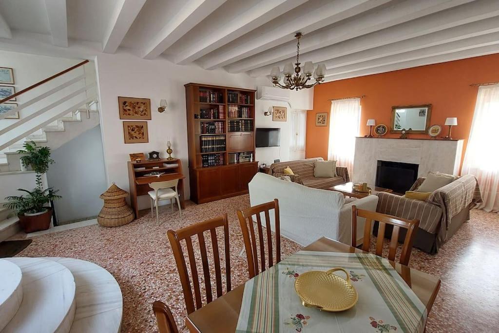 Villa Elea Tolón Buitenkant foto